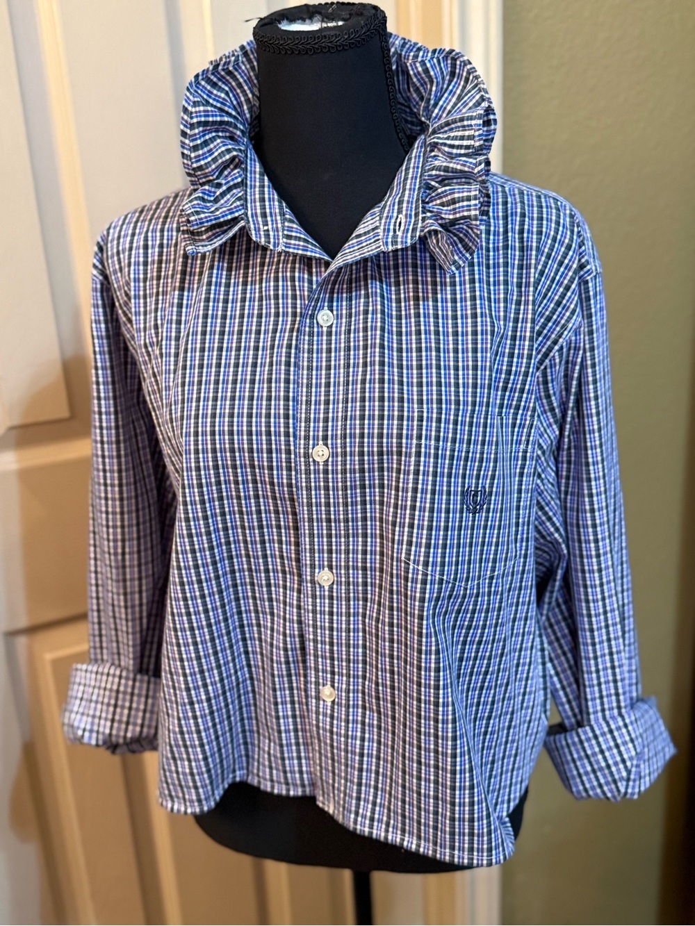 Upcycled Chaps Mens Plaid Button-Down Shirt in Blue, Purple and White - Picture 3 of 11